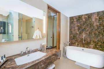 Courtyard by Marriot 5